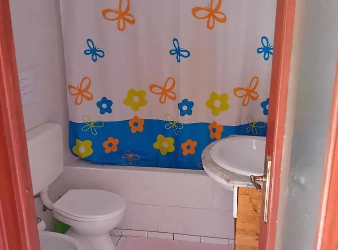 Apartamento T2 N16 Ref 006 *