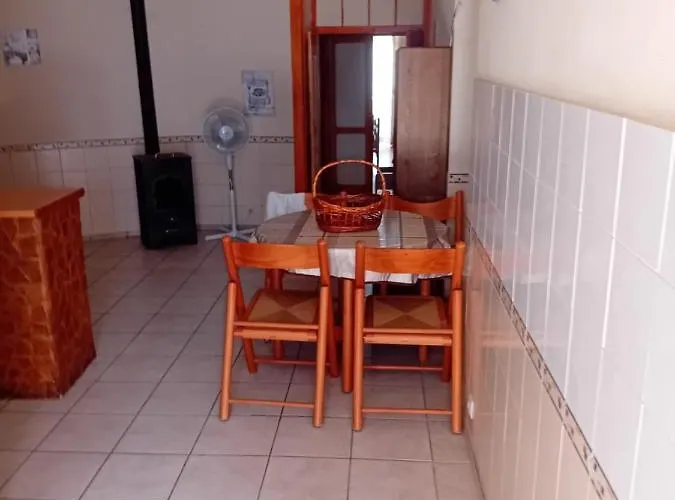Apartamento T2 N16 Ref 006
